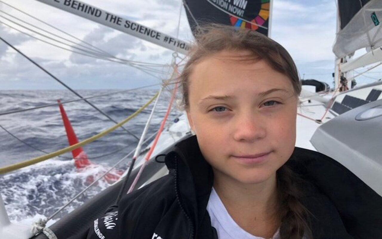 greta thunberg selfie