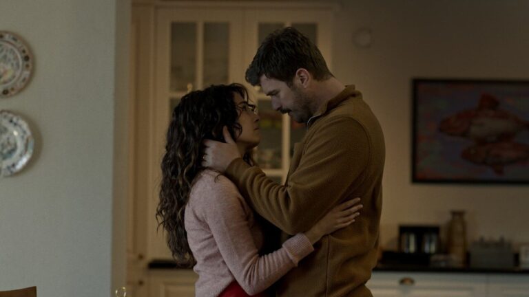 stretta del passato trama e cast