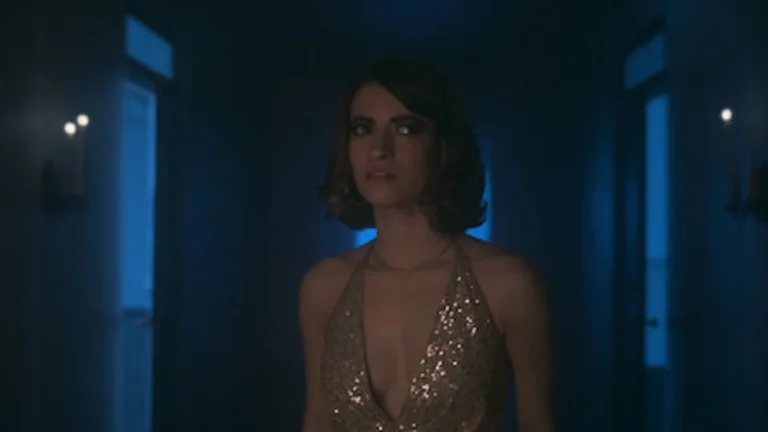 come finisce il film disco inferno