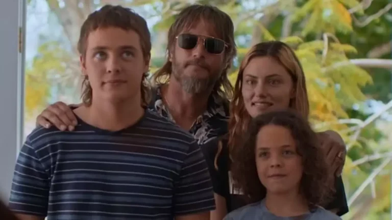 come finisce ragazzo divora universo