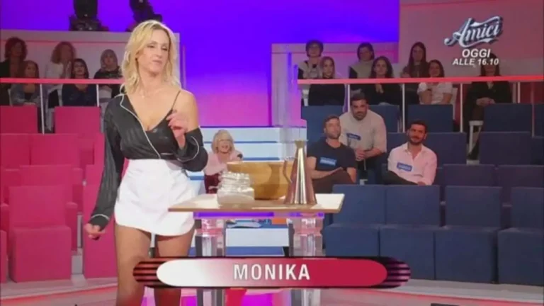 chi è monika maniezzo di ued