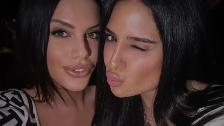 perla vatiero selfie con antonella fiordelisi