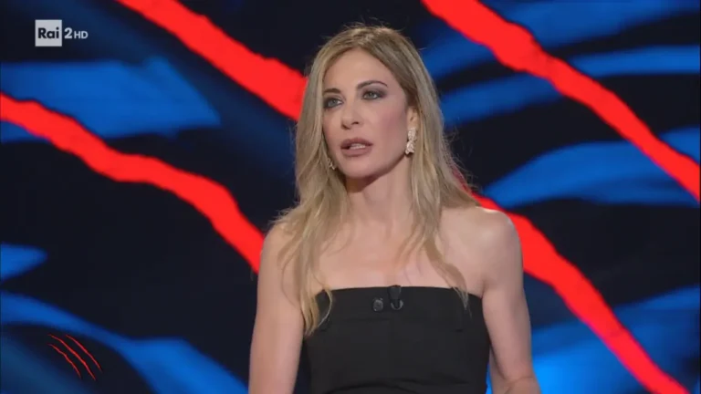 dove rivedere le puntate di belve