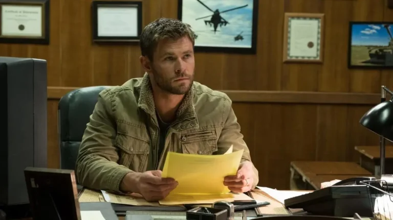 come finisce 12 Soldiers