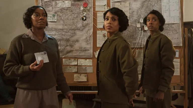 come finisce the six triple eight