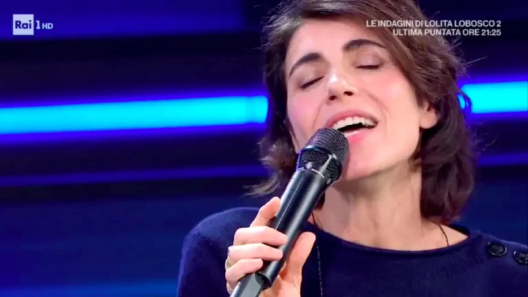 cosa indossa giorgia al festival di sanremo 2025