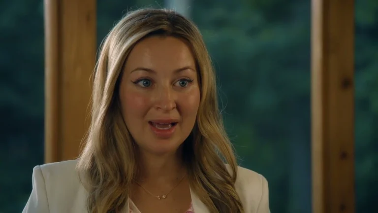 come finisce il film il segreto di mia madre del 2024