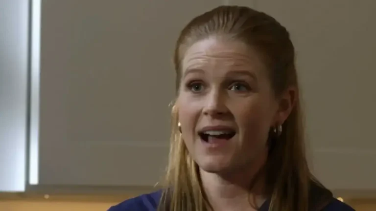 come finisce il film l'ossessione di sharon