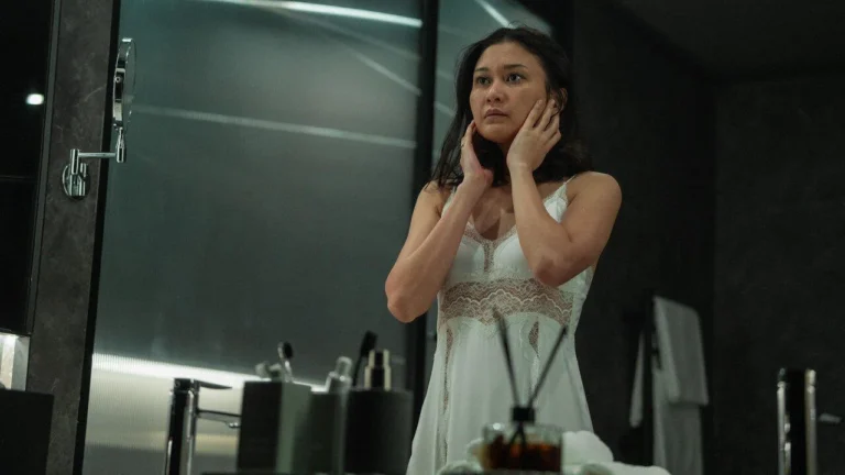 Come finisce A Normal Woman