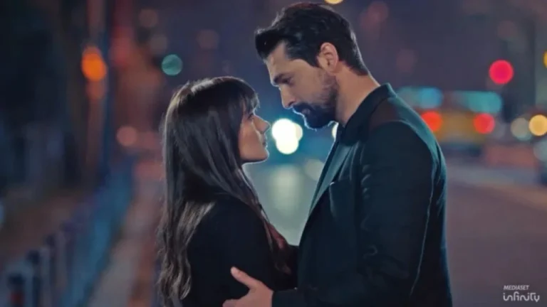 Zeynep e Alihan innamorati in Forbidden Fruit