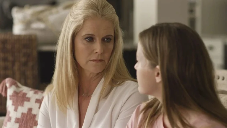 Come finisce Gli occhi blu dell'ossessione