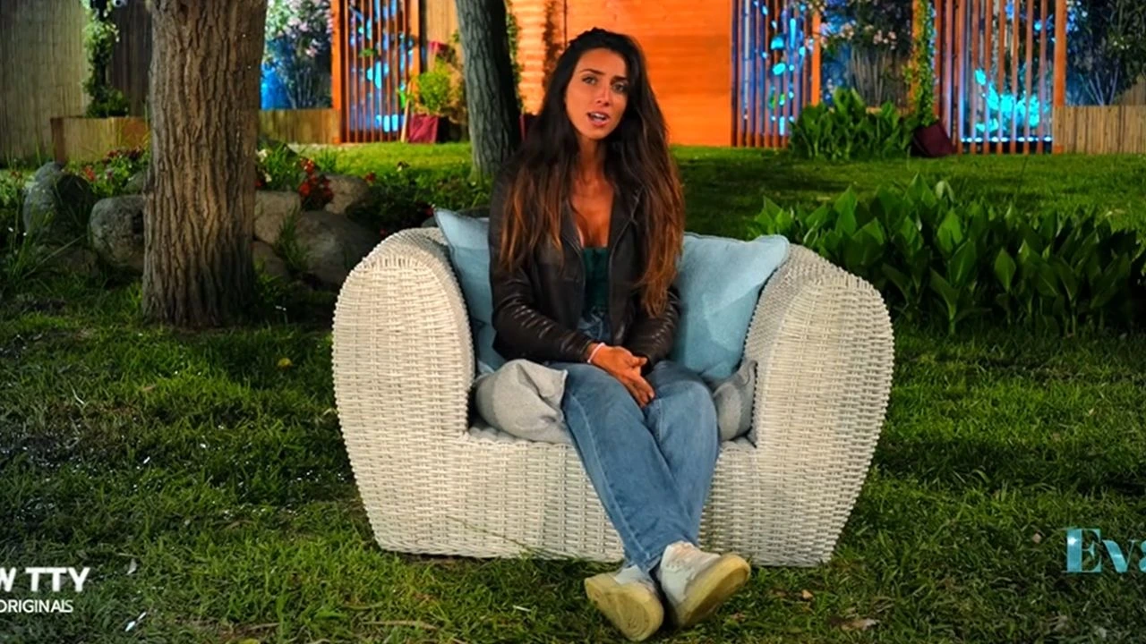 Temptation Island 2025, chi è la tentatrice Eva: età, cognome, lavoro, Instagram Temptation Island 2025, chi è la tentatrice Eva: età, cognome, lavoro, Instagram