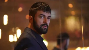 Cosa succede a Tahir in Io sono Farah