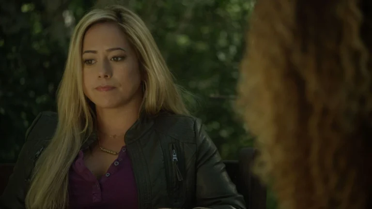 Come finisce Un killer dietro le quinte