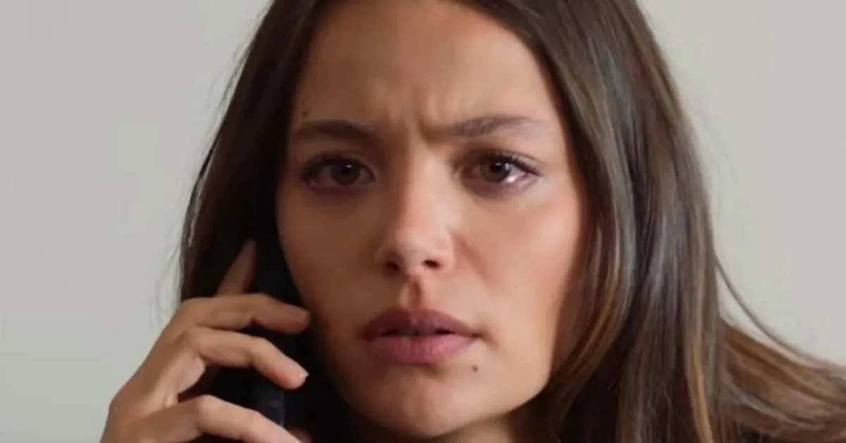 La notte nel cuore, quando Sevilay torna a casa: prima avviene la tragedia La notte nel cuore, quando Sevilay torna a casa: prima avviene la tragedia