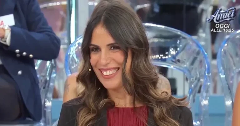 Chi è la dama Jone di UeD