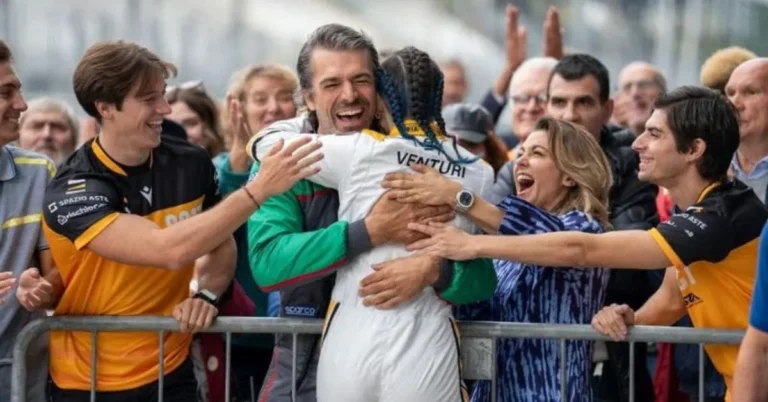 Come finisce la serie TV Motorvalley