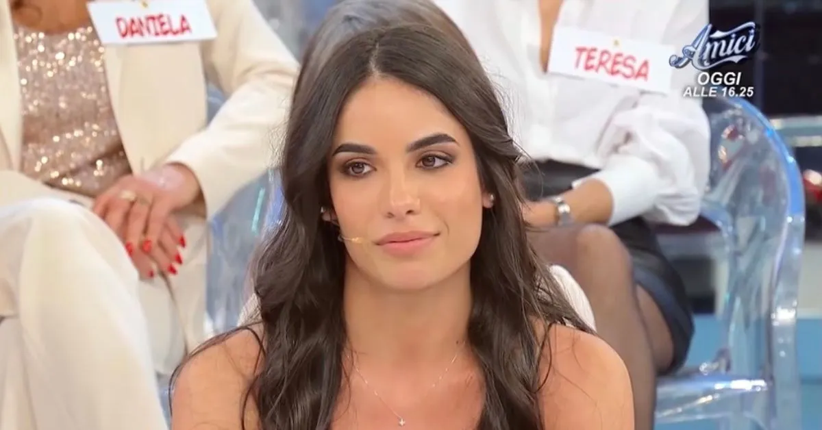 Chi è la corteggiatrice Martina di UeD 2026